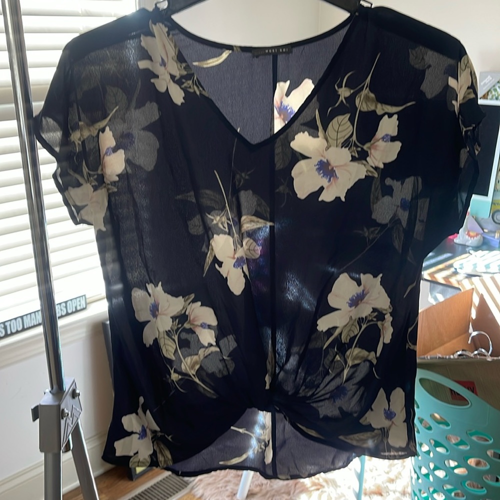 West Kei Floral blouse